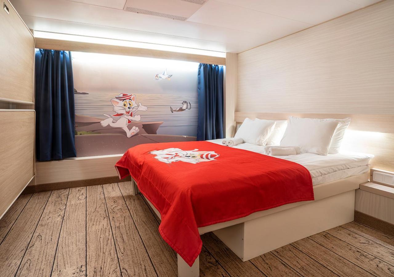  Viking Line Ferry Gabriella - One-way Journey From To Helsinki *